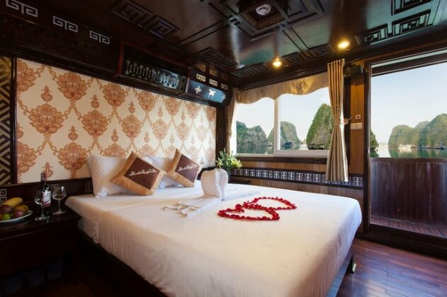 Golden Star Cruise - Photo3