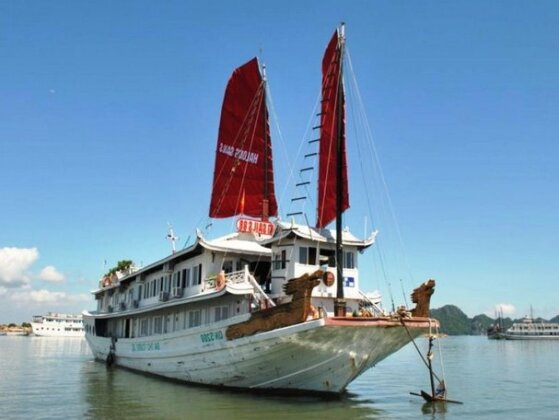 Ha Long Sails - Photo2