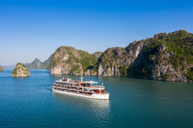 Heritage Cruises Cat Ba Archipelago