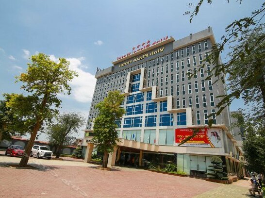 Vinh Plaza Hotel