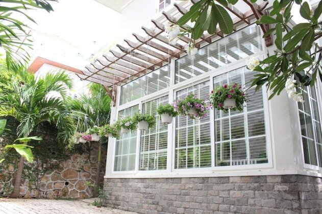 Des Ami Villa - Photo2