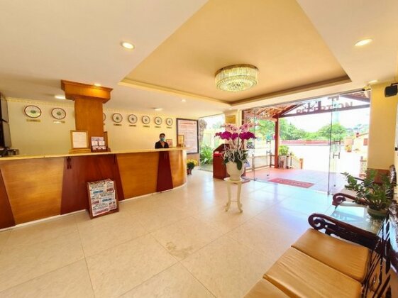 Hai Duong Intourco Resort - Photo3