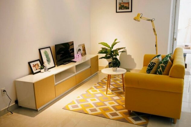 La Vie En Rose/Yellow - Photo2