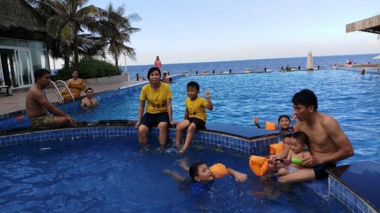 Lily Blue Sapphire Resort - Photo2