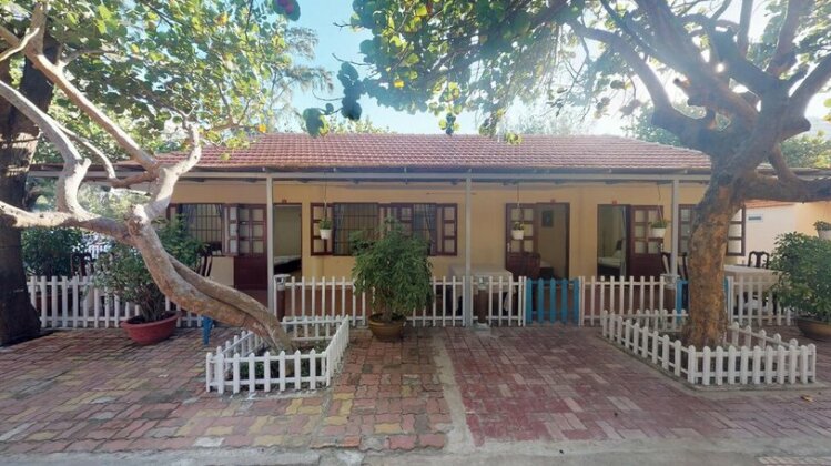 Lotus Seaside Bungalows - Photo3