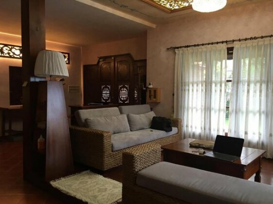 Nancy Villa - Photo4