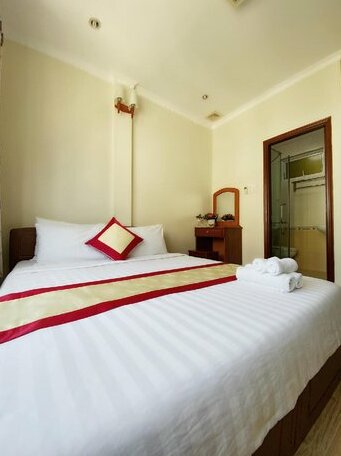 OYO 732 Dylan Hotel - Photo5
