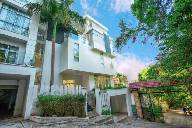 Ruby Villa 08