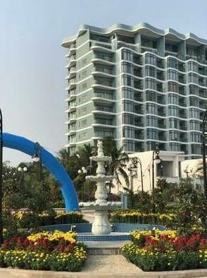 Seaview Blue Sapphire Resort Apartment