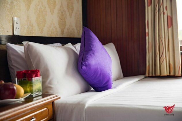 Halong Lavender Cruises - Photo2