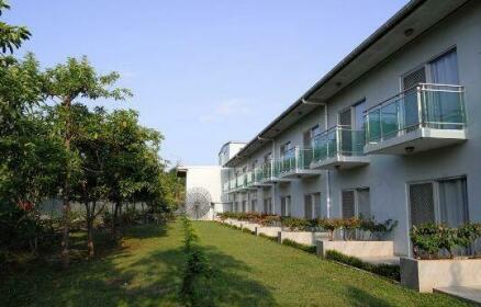Luganvilla Business Hotel and Restaurant