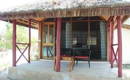 Oyster Island Resort