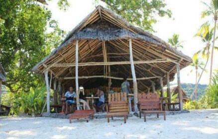 Port Olry Beach Bungalow