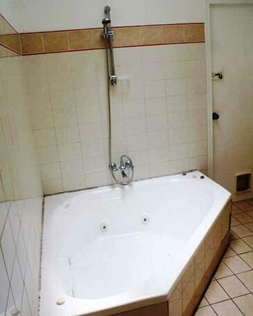 Bluepango Motel - Photo5