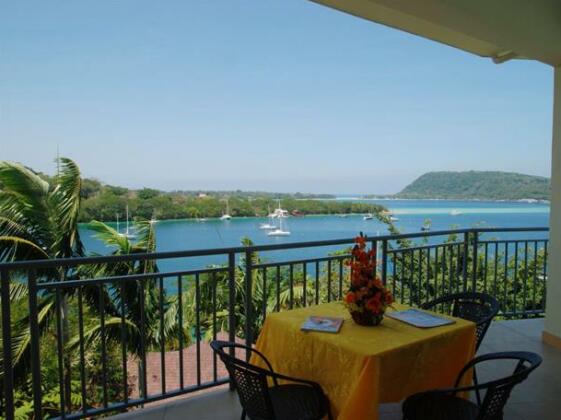 Golden Port Restaurant & Hotel - Photo2