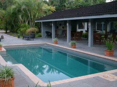 Pacific Lagoon Apartments