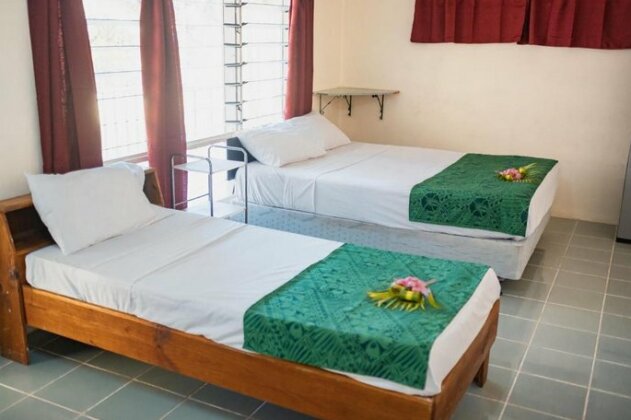 Karls Getaway Hotel and Tours - Photo2