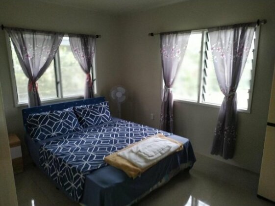 Kuinis Guesthouse