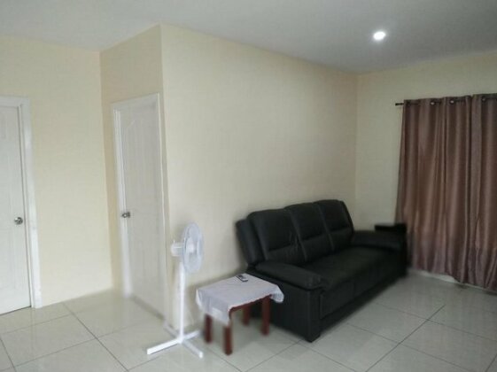 Kuinis Guesthouse - Photo3
