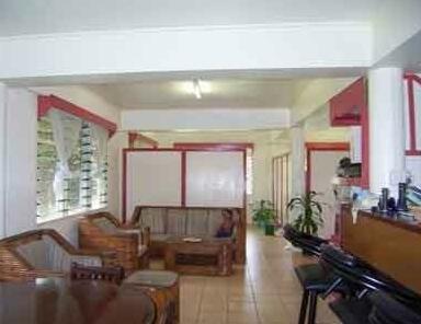 Samoan Village Hostel - Photo4