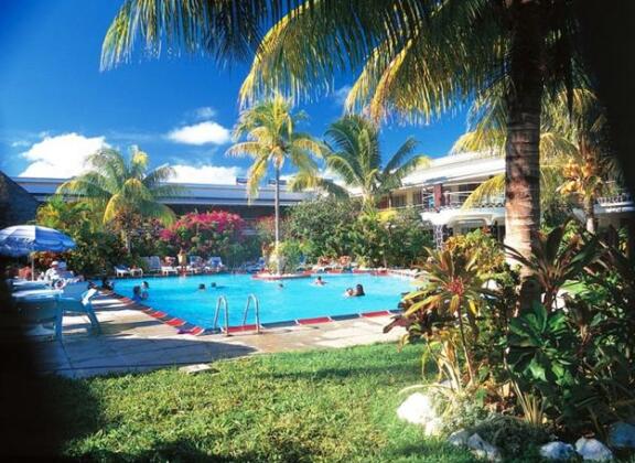 Sheraton Samoa Aggie Grey's Hotel & Bungalows - Photo2