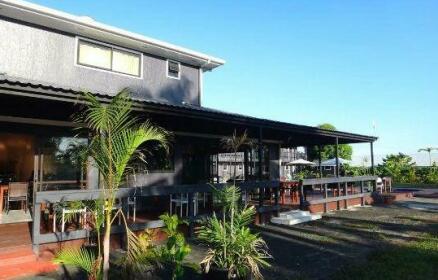 Travellers Point Hotel