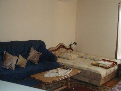 Guest House Velania - Photo5