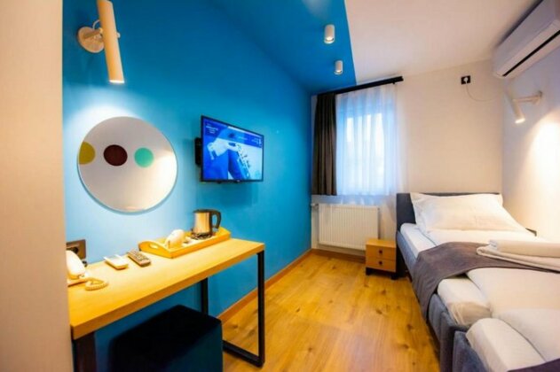 Hotel 4 Llulla - Photo4