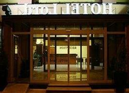Hotel Lord Prishtina - Photo2