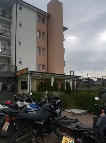 Photo 4