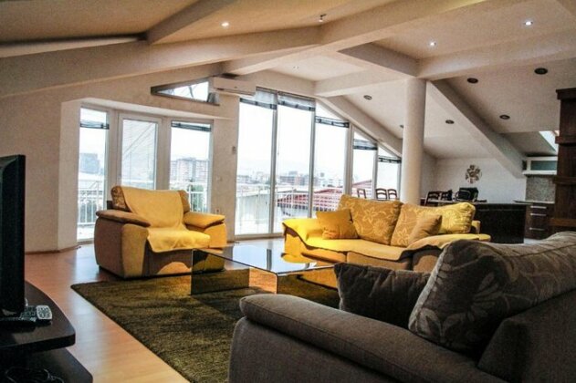 Modern Apartment in the Center of Prishtina - Photo2