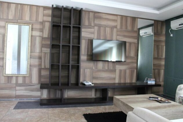 Queen Villas - Photo4