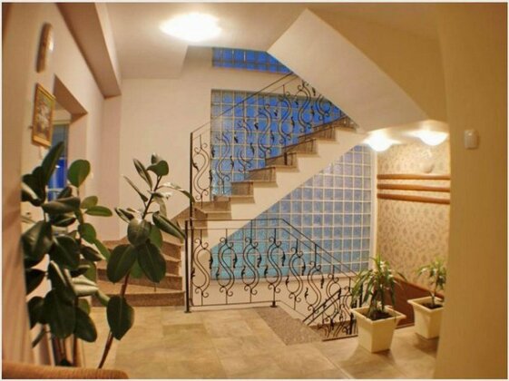 Albes Hotel - Photo3