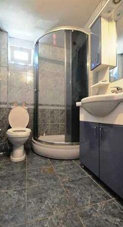 City Hostel Prizren - Photo4