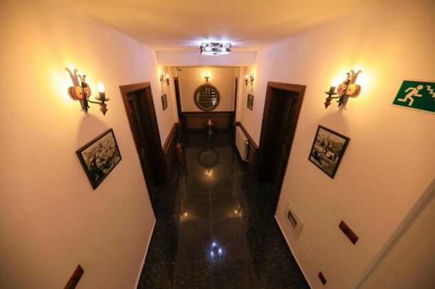 Iliria Hotel - Photo4