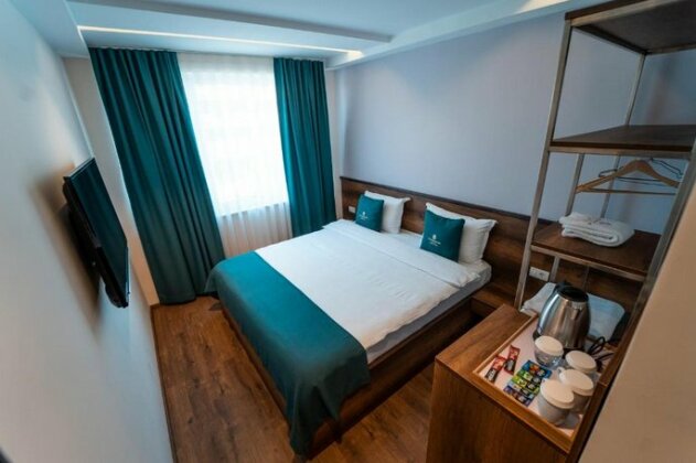 Monarch Boutique Hotel - Photo4