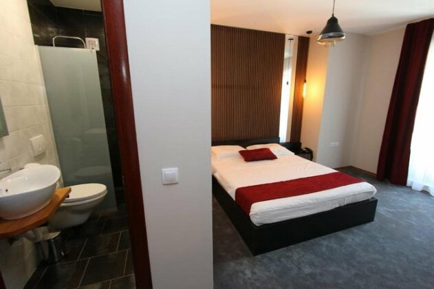 Prior Hotel - Photo4