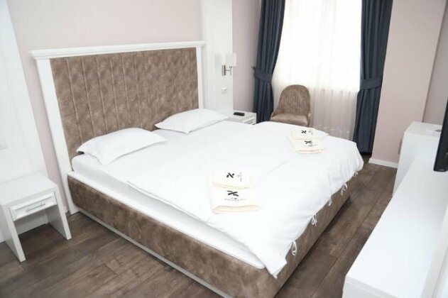 Sky Hotel Prizren - Photo3