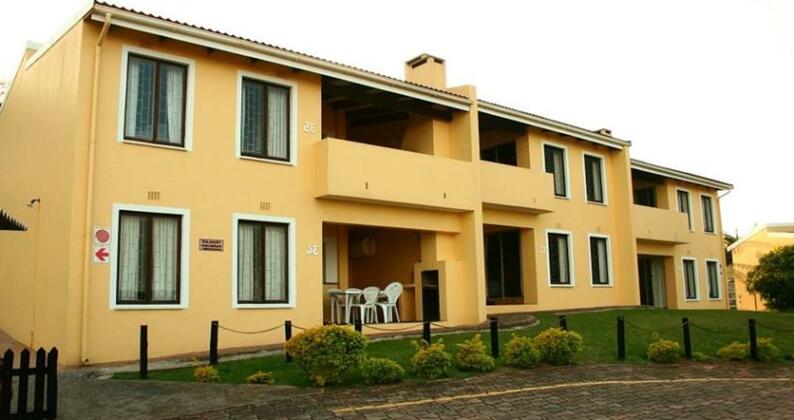 First Group Chaka Rock Chalets - Photo2