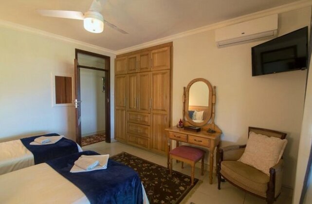 GinaZ BnB - Photo2