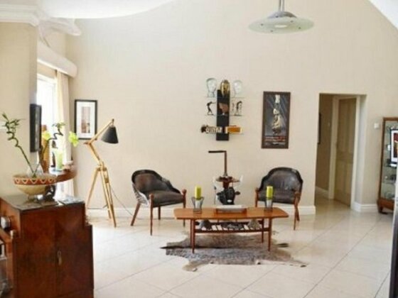 Gorgeous Couple's Suite - Photo4
