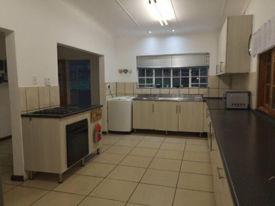 Windsor Cottage Barberton - Photo4
