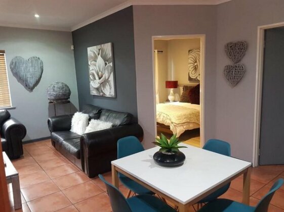 Karoo Heart - Photo3