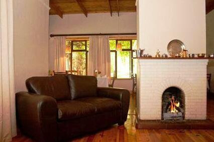 Travalia Guest Farm - Photo5
