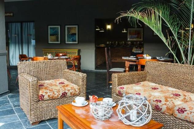 Elephant Springs Hotel & Cabanas - Photo4