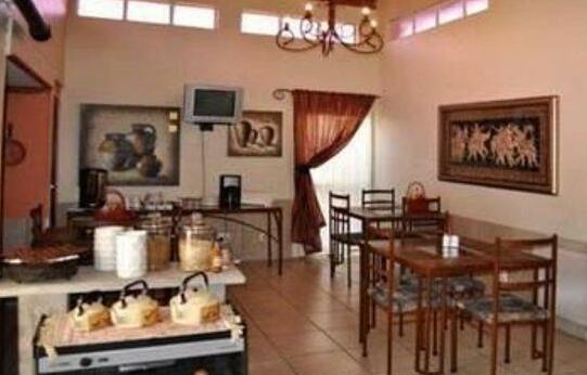 Angels Haven Guesthouse - Photo4