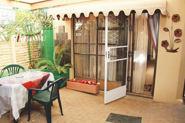 Annex Guest Rooms - Photo3
