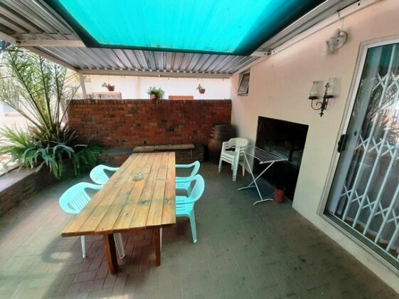 Anri Guesthouse - Photo3