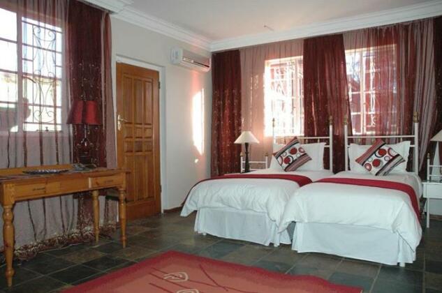 Brebner Place - Photo5
