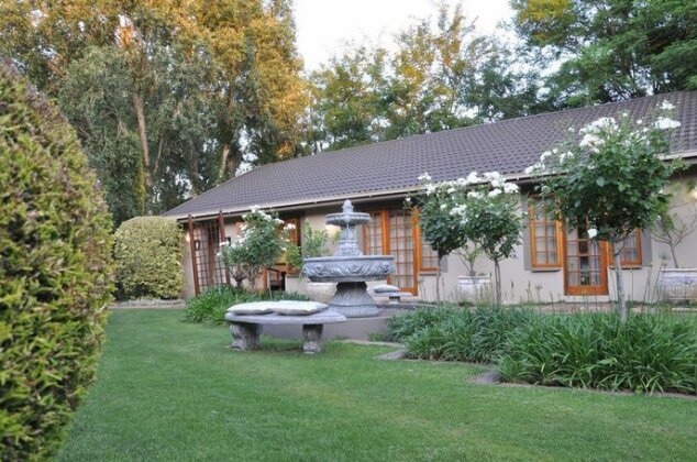 College Lodge - Photo2